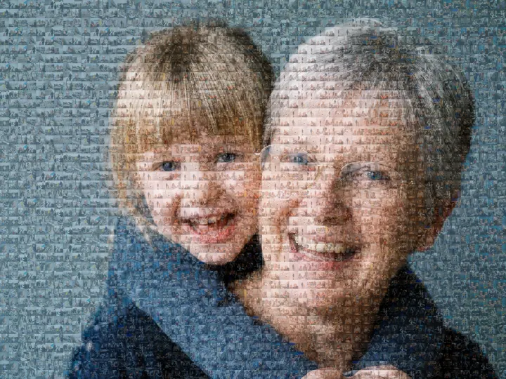 Mosaïque photo d'une grand-mère et sa petite-fille, cadeau de départ en retraite